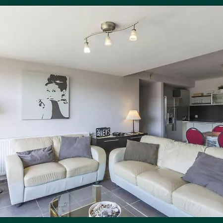 빌라 Du De Coo 스타블로